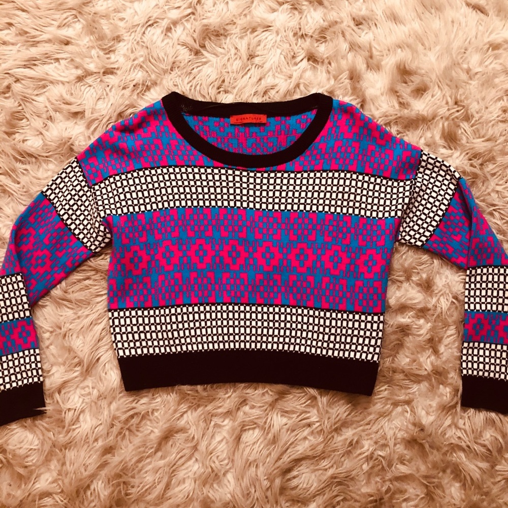 Colored sweater top!